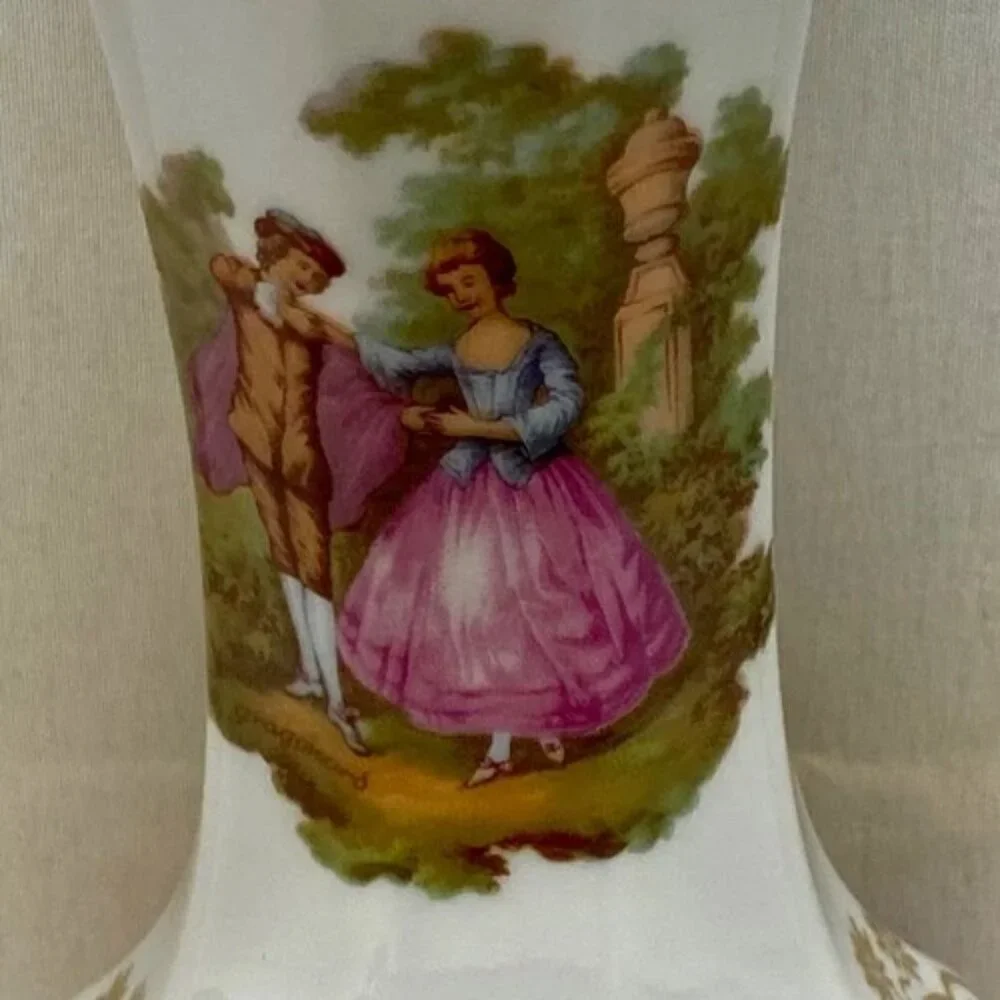 Vintage 22k Gold‎ Vase Gloria Fine Porcelain Bayreuth West Germany 8” Tall EUC